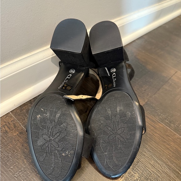 CL by Laundry Black Ankle Strap Heels - Picture 4 of 4